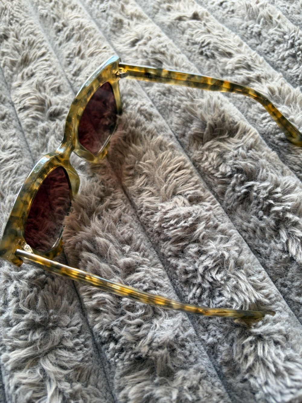 Diff Eyewear Tortoise Green Frame Sunglasses with Brown Lenses - Picture 3 of 4